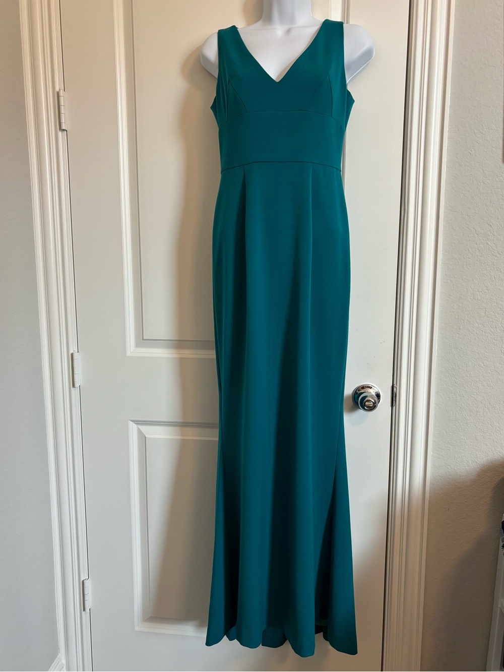 Black Halo EVE Laurel Berman Elegant Teal V-Neck Sleeveless Maxi Dress 4 (#37G)